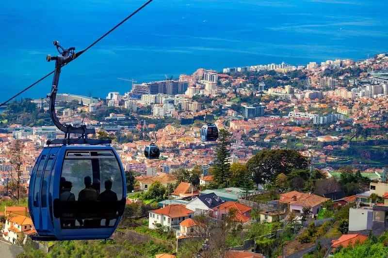 Seilbahn nach Monte